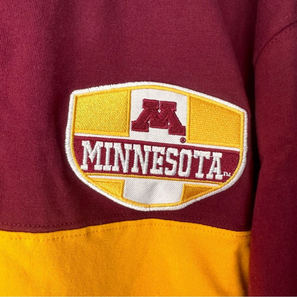 NWT Minnesota Gopher Spirit Wear Collared Shirt L - Picture 4 of 15